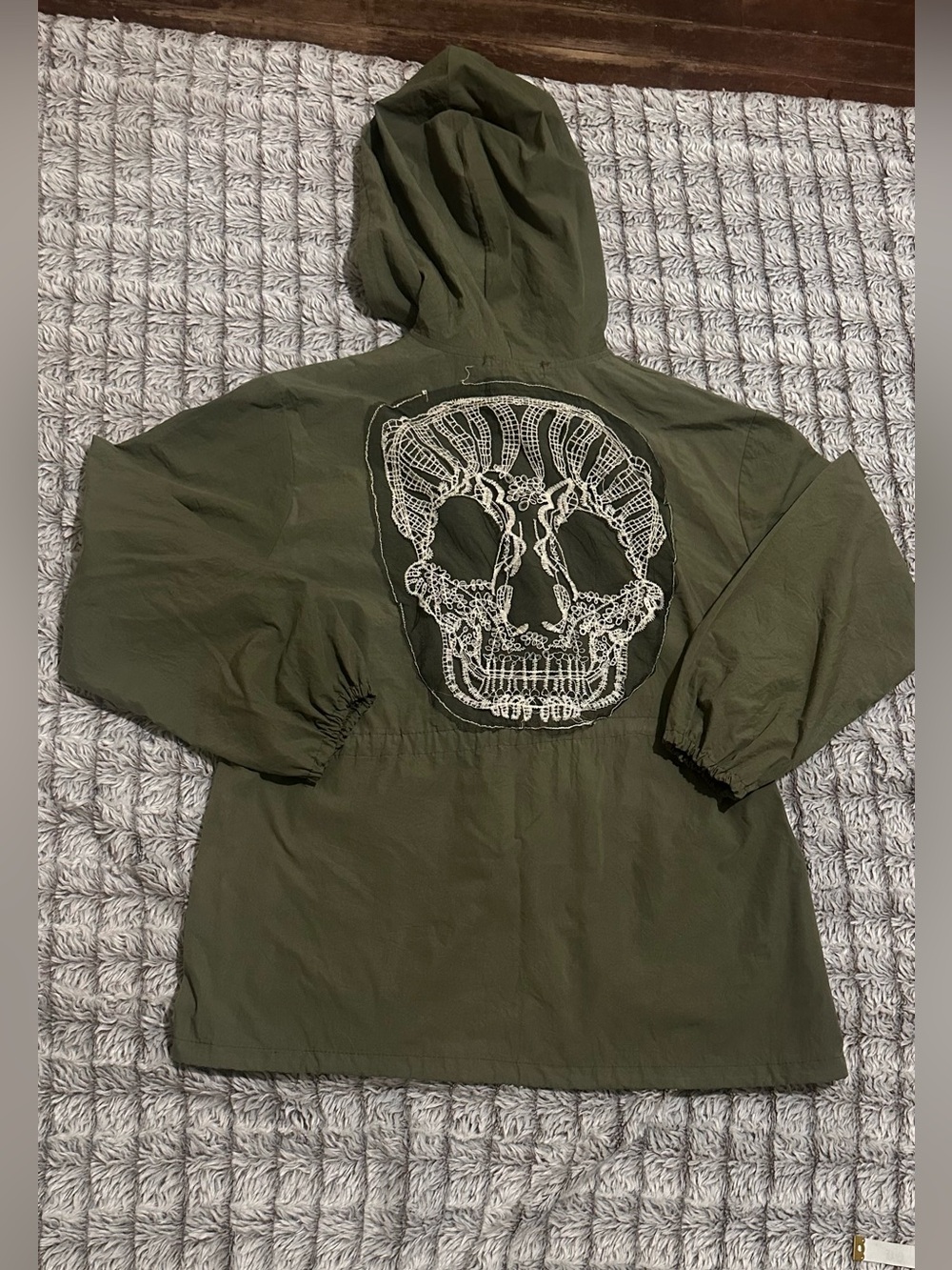 Youp in Fashion Olive Green Jacket with White Lace Skull Appliqué